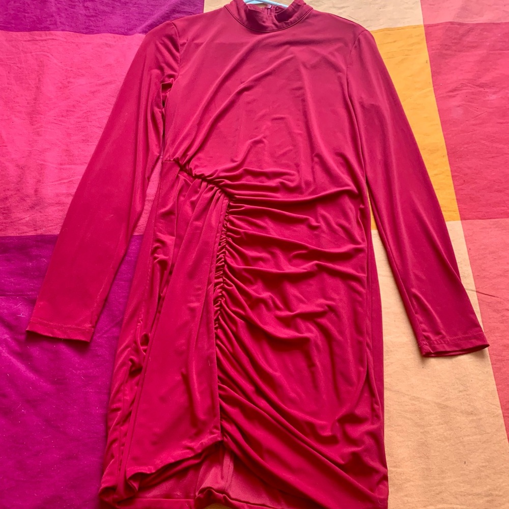 Brand New Le Chateau Red Long Sleeve Limited Edition Medium Dress